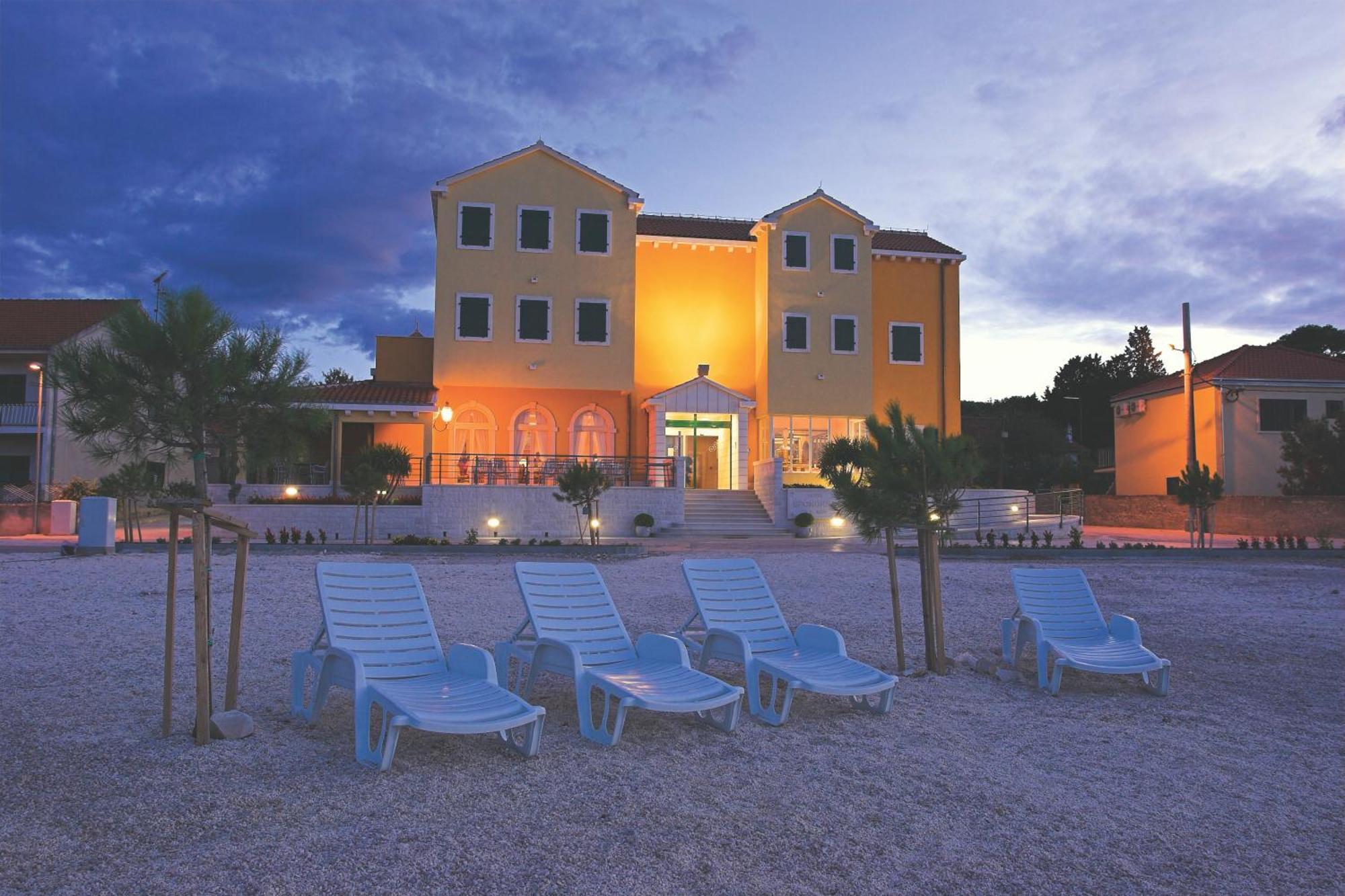 Hotel Spongiola Đảo Đảo Krapanj Ngoại thất bức ảnh